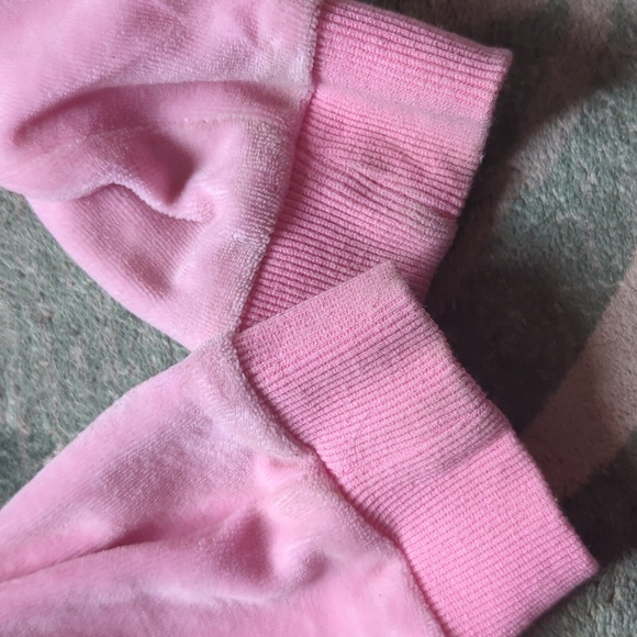 DOLLS KILL X BRATZ crop top hoodie - Picture 4 of 6